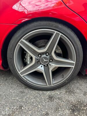 Mercedes-Benz C63 AMG - 2012