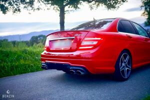 Mercedes-Benz C63 AMG - 2012