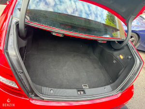 Mercedes-Benz C63 AMG - 2012