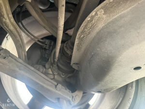 Mercedes-Benz C63 AMG - 2012