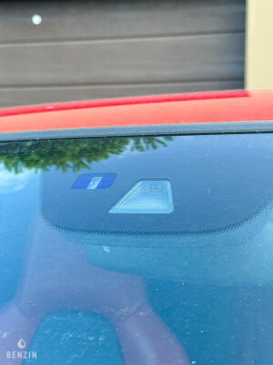 Mercedes-Benz C63 AMG - 2012