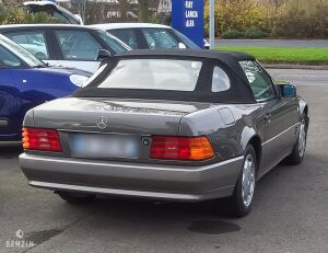 Mercedes-Benz 300 SL 24 R129 - 1992
