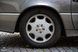 Mercedes-Benz 300 SL 24 R129 - 1992