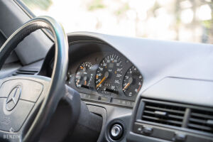 Mercedes-Benz 300 SL 24 R129 - 1992