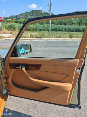 Mercedes-Benz 280 SE W126 - 1982