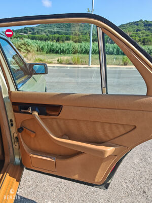 Mercedes-Benz 280 SE W126 - 1982