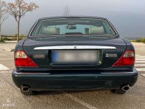 Jaguar XJ8 3.2 - 1999 *Flash