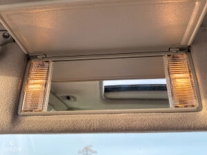 Jaguar XJ8 3.2 - 1999 *Flash