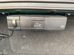 Jaguar XJ8 3.2 - 1999 *Flash