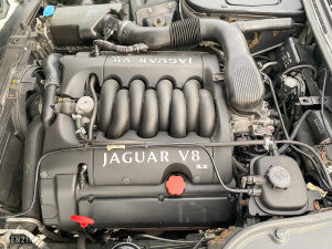 Jaguar XJ8 3.2 - 1999 *Flash