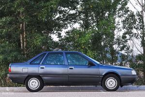 Renault 21 TXE - 1988