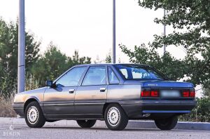 Renault 21 TXE - 1988