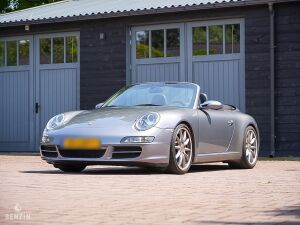 Porsche 911 type 997 Carrera S Cabriolet - 2006