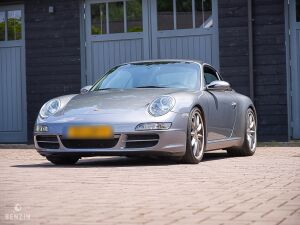 Porsche 911 type 997 Carrera S Cabriolet - 2006