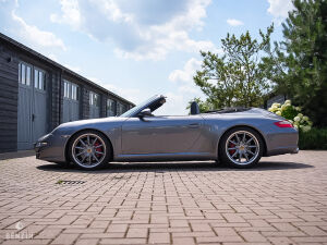 Porsche 911 type 997 Carrera S Cabriolet - 2006