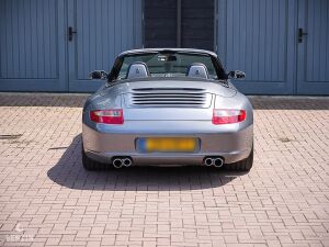 Porsche 911 type 997 Carrera S Cabriolet - 2006