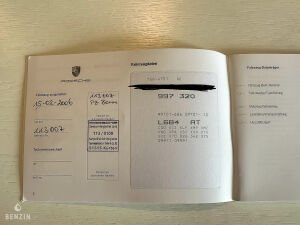 Porsche 911 type 997 Carrera S Cabriolet - 2006