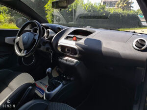 Renault Wind 1.6 133 - 2010