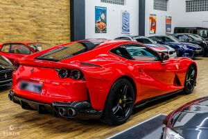 Ferrari 812 Superfast - 2017