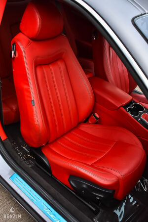 Maserati Granturismo 4.2 ZF - 2012