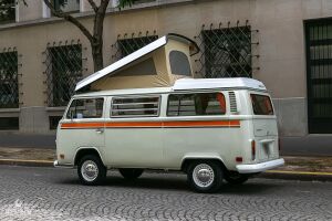 Volkswagen T2 Westfalia - 1972