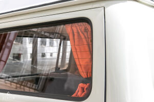 Volkswagen T2 Westfalia - 1972