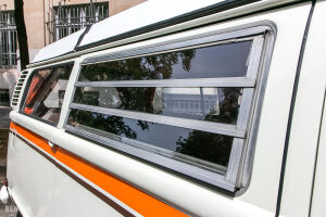 Volkswagen T2 Westfalia - 1972