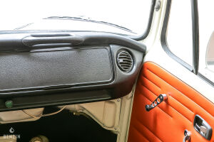 Volkswagen T2 Westfalia - 1972