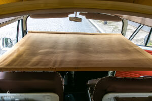 Volkswagen T2 Westfalia - 1972