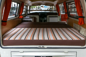 Volkswagen T2 Westfalia - 1972