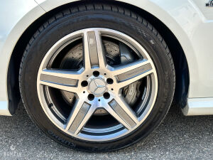 Mercedes-Benz E63 AMG W212 - 2010