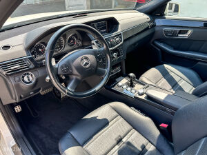 Mercedes-Benz E63 AMG W212 - 2010