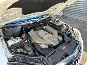 Mercedes-Benz E63 AMG W212 - 2010