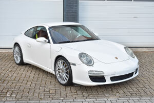 Porsche 911 type 997 Carrera S - 2005