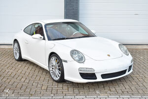 Porsche 911 type 997 Carrera S - 2005