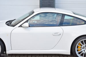 Porsche 911 type 997 Carrera S - 2005