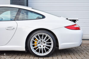 Porsche 911 type 997 Carrera S - 2005