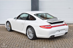 Porsche 911 type 997 Carrera S - 2005