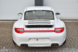 Porsche 911 type 997 Carrera S - 2005