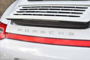 Porsche 911 type 997 Carrera S - 2005