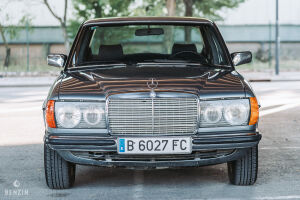 Mercedes-Benz 300D W123 - 1982