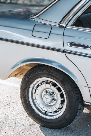 Mercedes-Benz 300D W123 - 1982