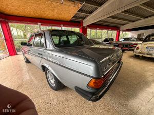 Mercedes-Benz 300D W123 - 1982