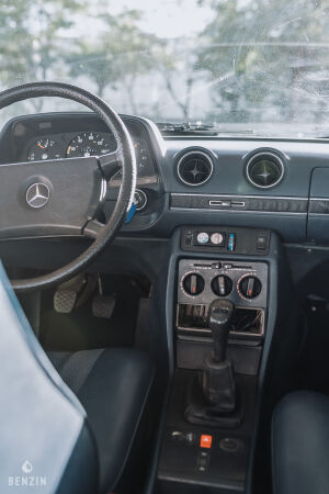 Mercedes-Benz 300D W123 - 1982