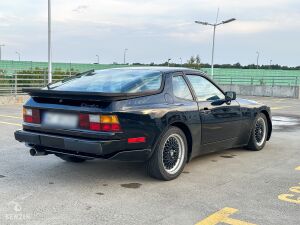Porsche 944 Turbo - 1985