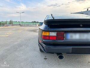Porsche 944 Turbo - 1985