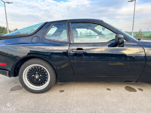 Porsche 944 Turbo - 1985