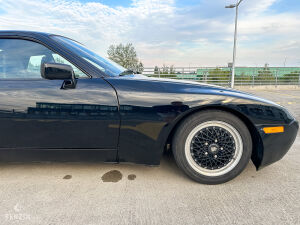 Porsche 944 Turbo - 1985