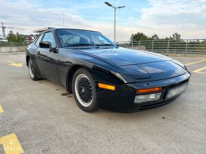 Porsche 944 Turbo - 1985