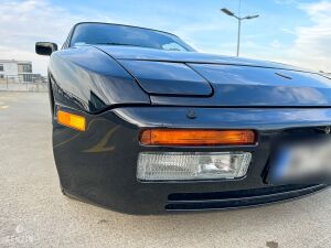 Porsche 944 Turbo - 1985
